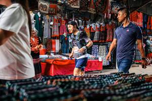 BIB: 
                            <button type="button" onclick="openModal(25553015)" class="btn btn-primary btn-sm float-right btn-popup" data-toggle="modal" data-target=".modal-high-quality">
                        <i class="fas fa-shopping-cart"></i> Add to Cart
                    </button>
                                            <button type="button" onclick="isThisMe(25553015, true)" class="btn btn-success btn-sm float-right btn-popup btn-isme hidden" data-toggle="tooltip" data-placement="bottom" title="นี่คือรูปของคุณใช่ไหม คลิกที่นี่เพื่อเอาเข้าอัลบั้ม">
                        <i class="fas fa-plus"></i> Add to album
                    </button>
                    <button type="button" onclick="isThisMe(25553015, false)" class="btn btn-warning btn-sm float-right btn-popup btn-isnotme hidden">
                        <i class="fas fa-ban"></i> Remove from album
                    </button>